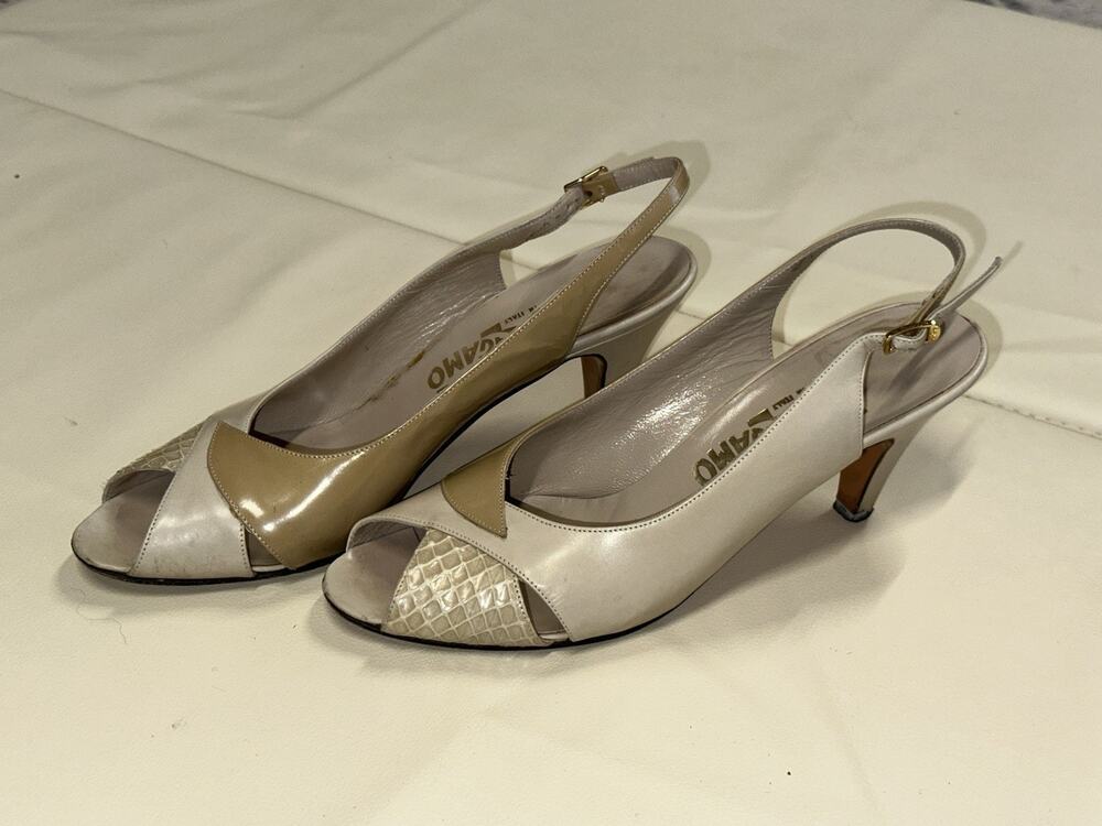 Salvatore Ferragamo Shoes Womens Open Toes Egg Shell light coffee US 7.5